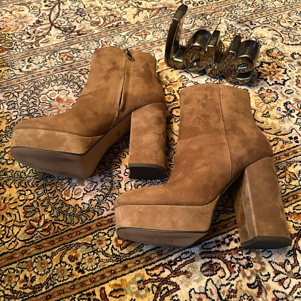 COACH Iona Suede Platform Bootie 4 3/4” Heel Tan (7)
